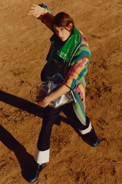 Look 10